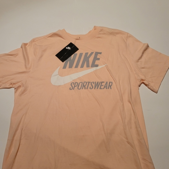 Men's T-Shirt Nike Sportswear Club - Picture 5 of 16
